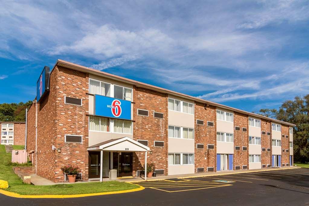 Motel 6-New Stanton, PA Exterior foto