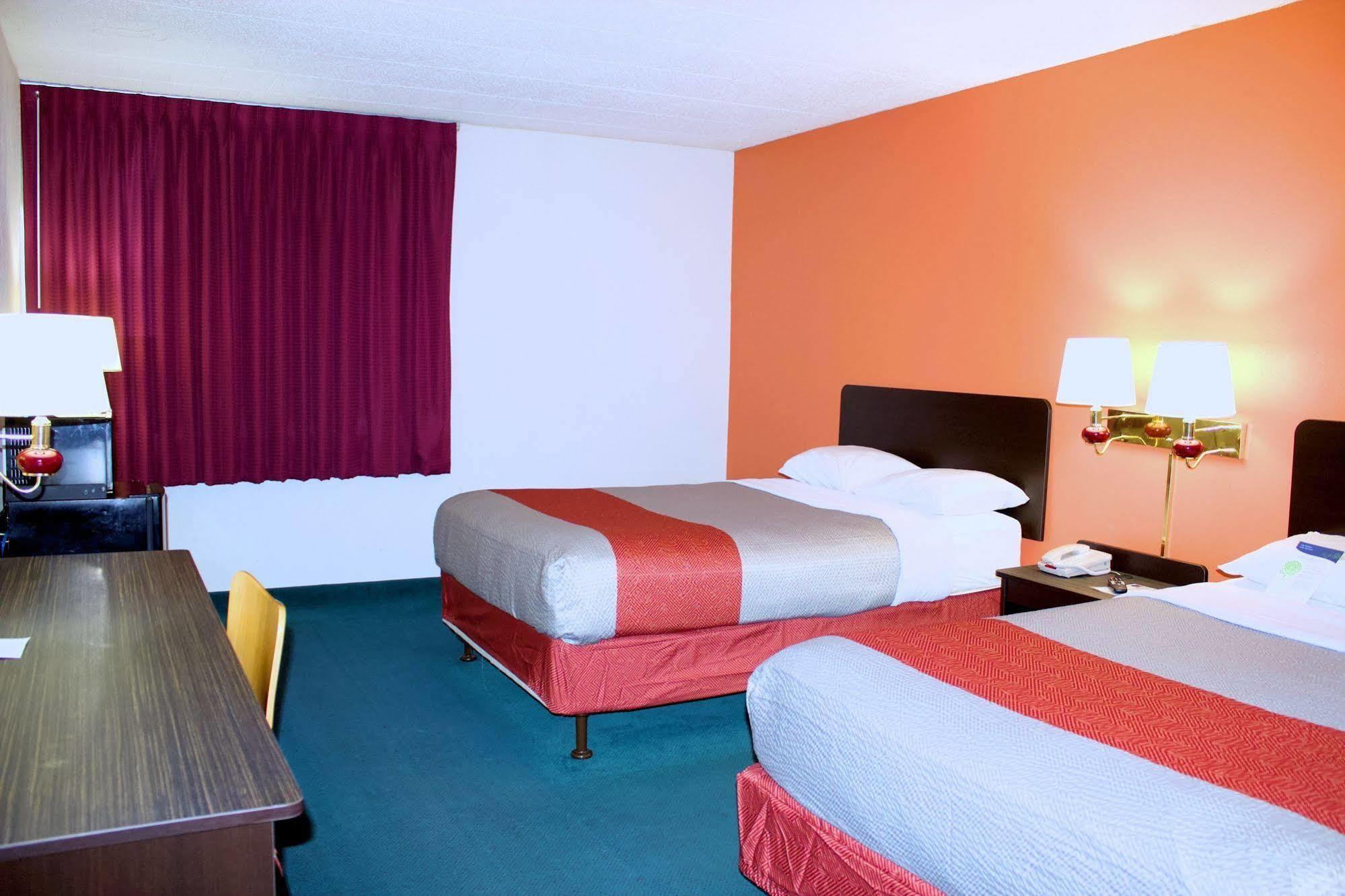 Motel 6-New Stanton, PA Exterior foto