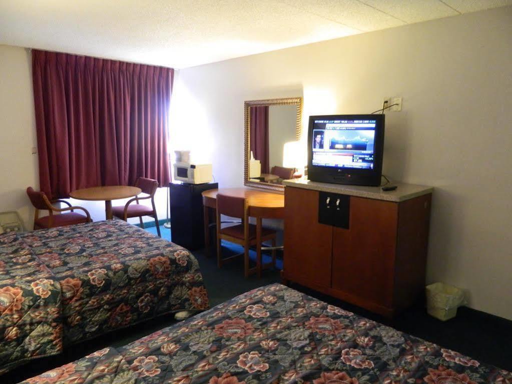 Motel 6-New Stanton, PA Exterior foto