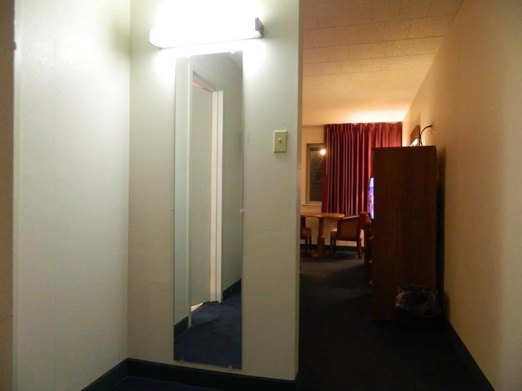 Motel 6-New Stanton, PA Exterior foto